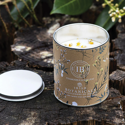 Wildflowers of Ireland Tin Candle – Chamomile & Bay Leaf