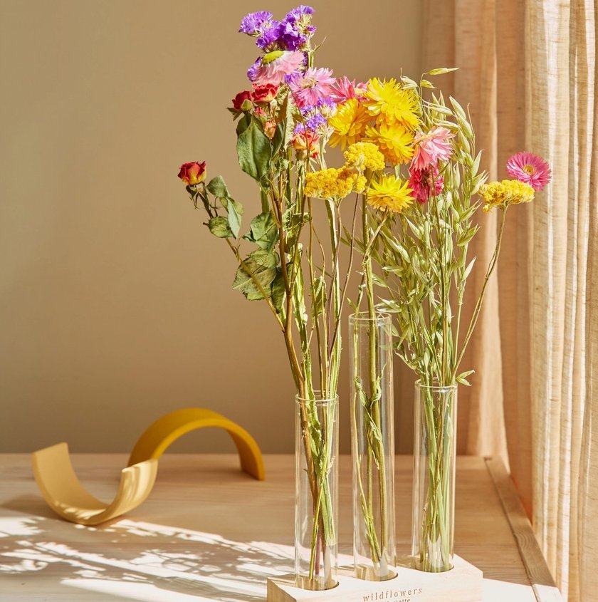 Dried Flowers in Letterbox - with Vases - Hug in a box.ie