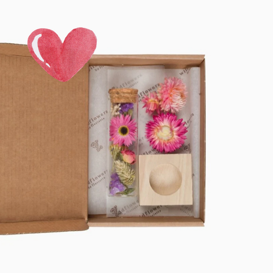 Dried Flowers - Message in A Box